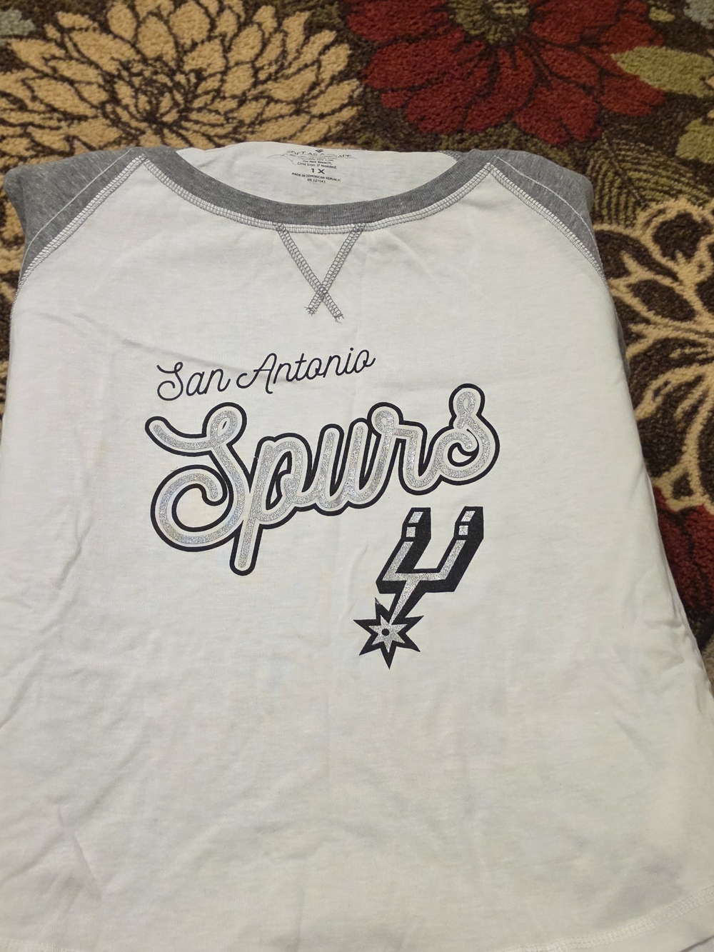 New Woman 1xl San Antonio Spurs  Long Sleeve White & Gray Raglan Tee